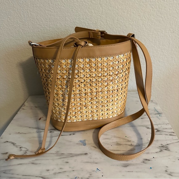 Tommy Bahama Handbags - Tommy Bahama Rattan Bucket Bag for Women Straw Bag Drawstring Crossbody Purse